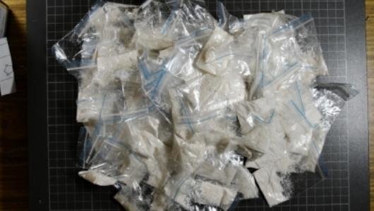 Полтора килограмма клубных наркотиков изъяли у астраханца под Волгоградом 