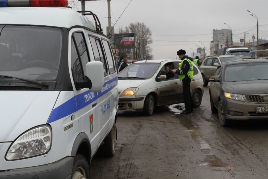 Волгоградские сотрудники ДПС и судебные приставы вывели водителей-должников на чистую воду, фото-2